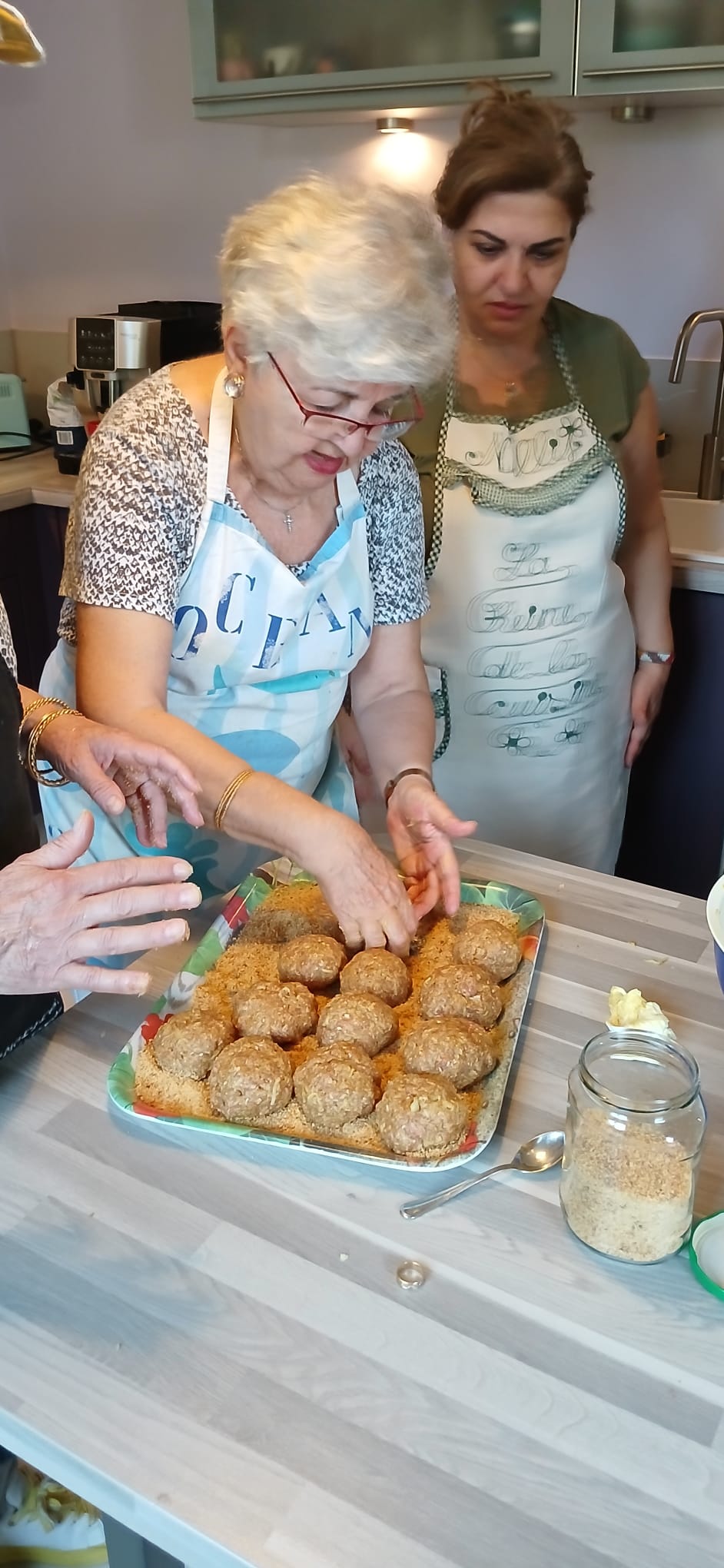Participants préparant les catelettes