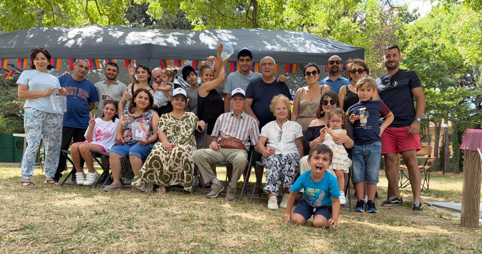 Familles lors de Vardavar