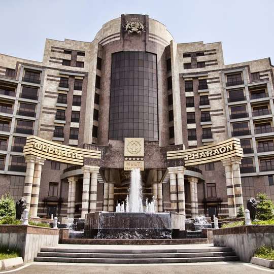 Hotel Pharaon
